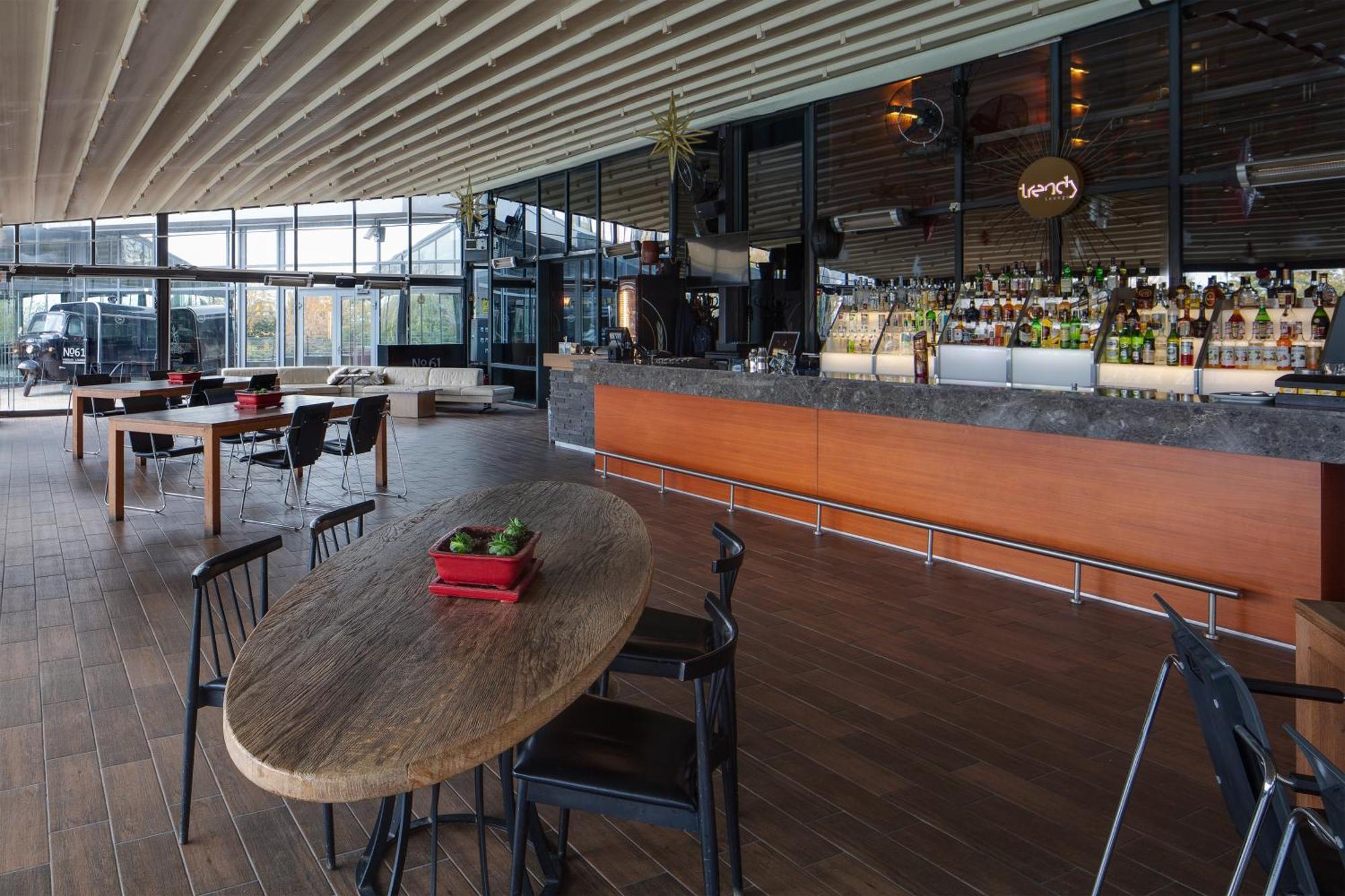 Sheraton Istanbul Atakoy Hotel Eksteriør bilde The bar at the 100th floor