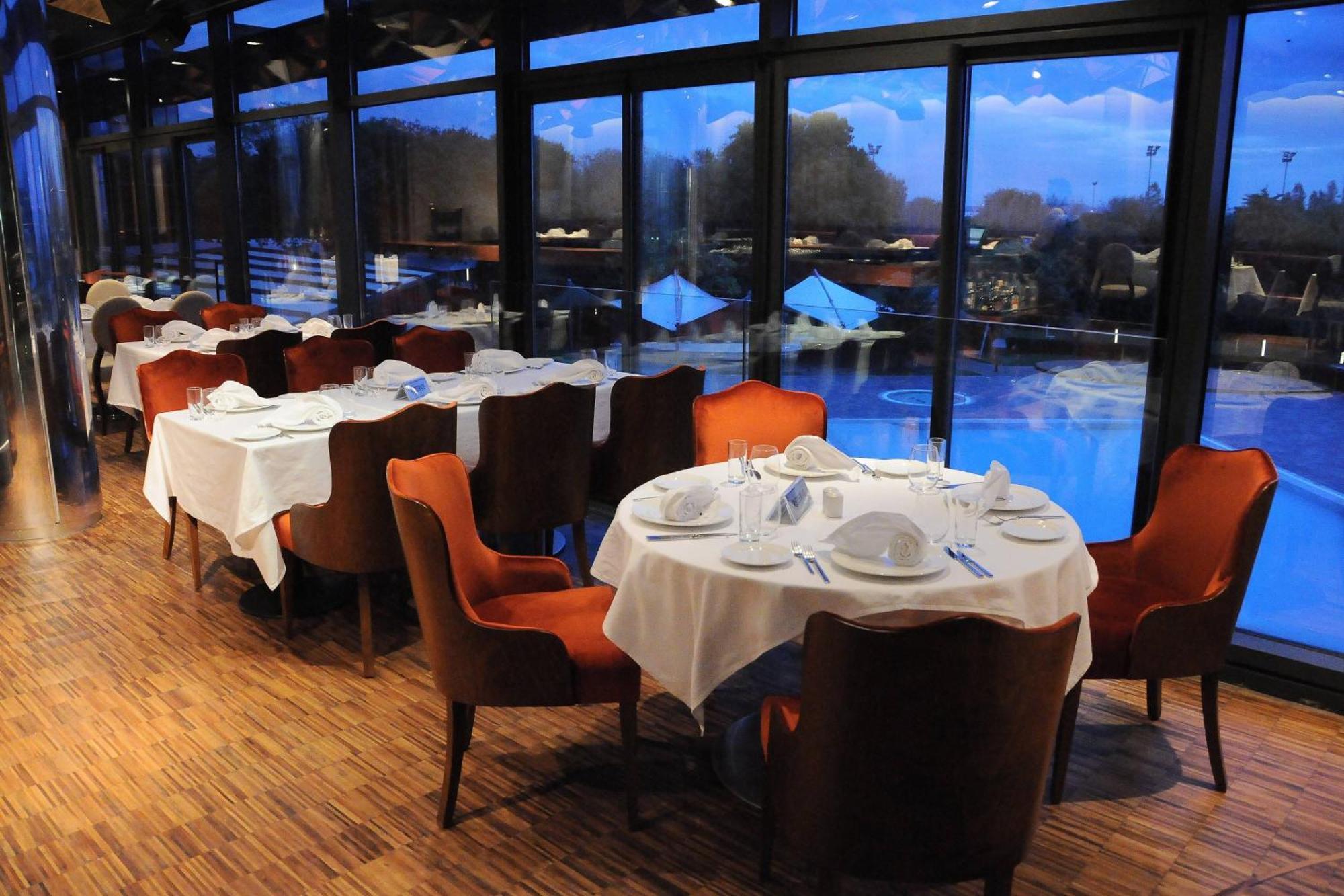 Sheraton Istanbul Atakoy Hotel Eksteriør bilde Restaurant