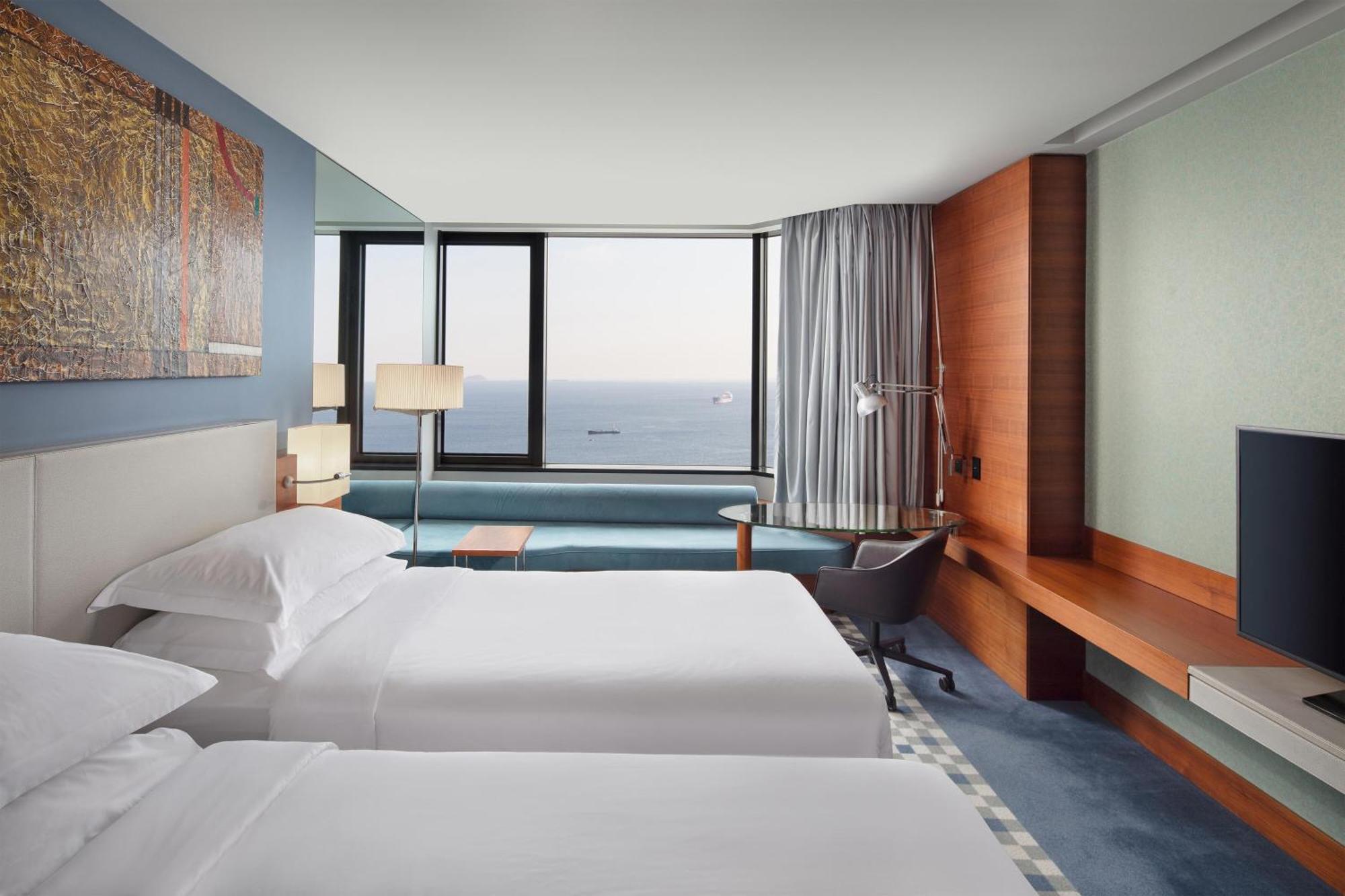 Sheraton Istanbul Atakoy Hotel Eksteriør bilde A room at the hotel