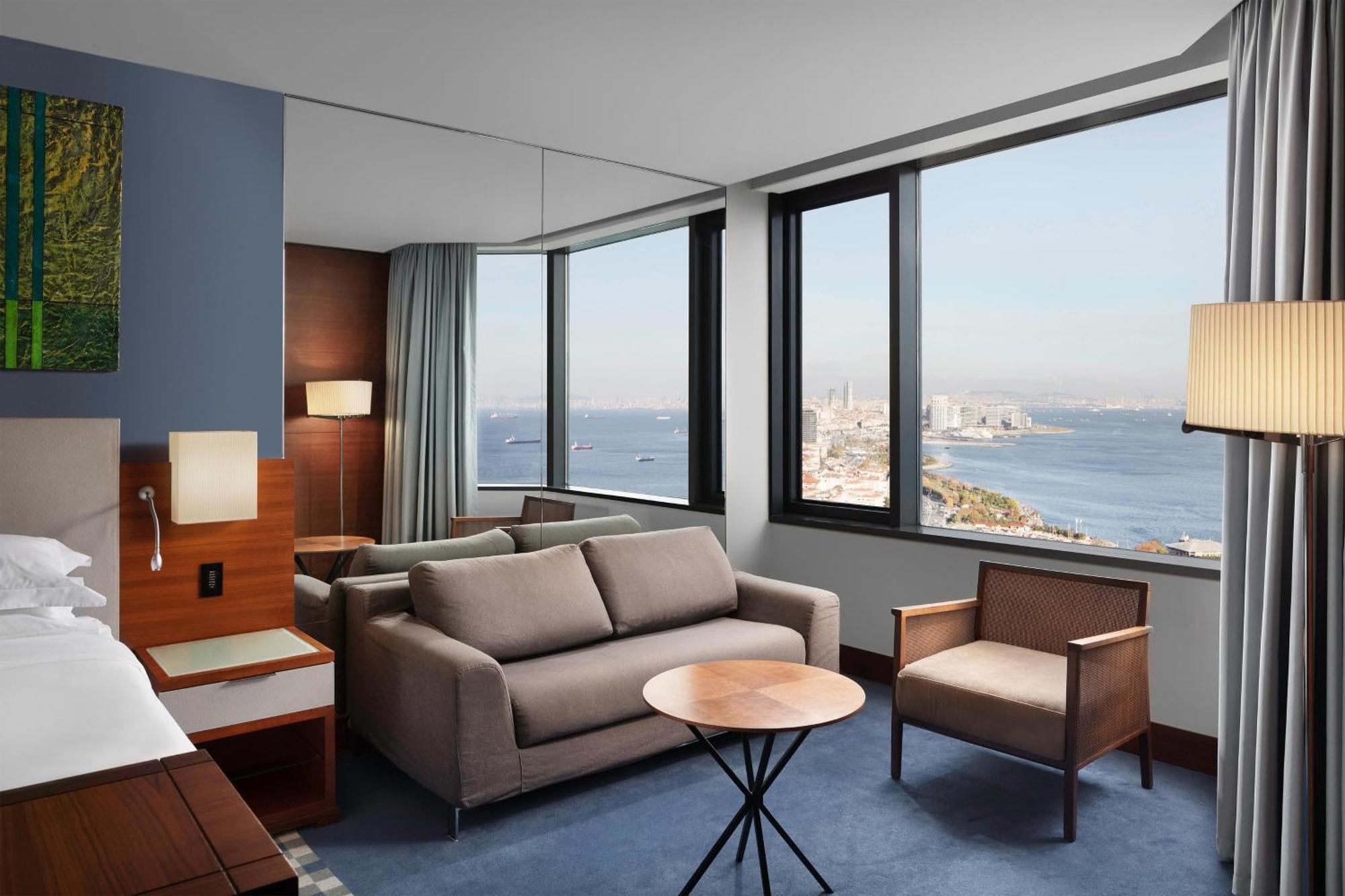 Sheraton Istanbul Atakoy Hotel Eksteriør bilde A room at the hotel