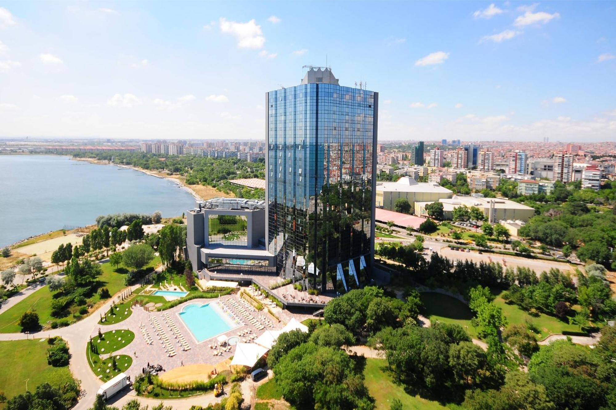 Sheraton Istanbul Atakoy Hotel Eksteriør bilde Hilton Etiler, Istanbul
